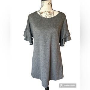 5/$25 Agnes & Dora buttery soft rayon blend top size small